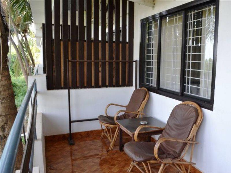 Pleasure Beach Resort Morjim Extérieur photo